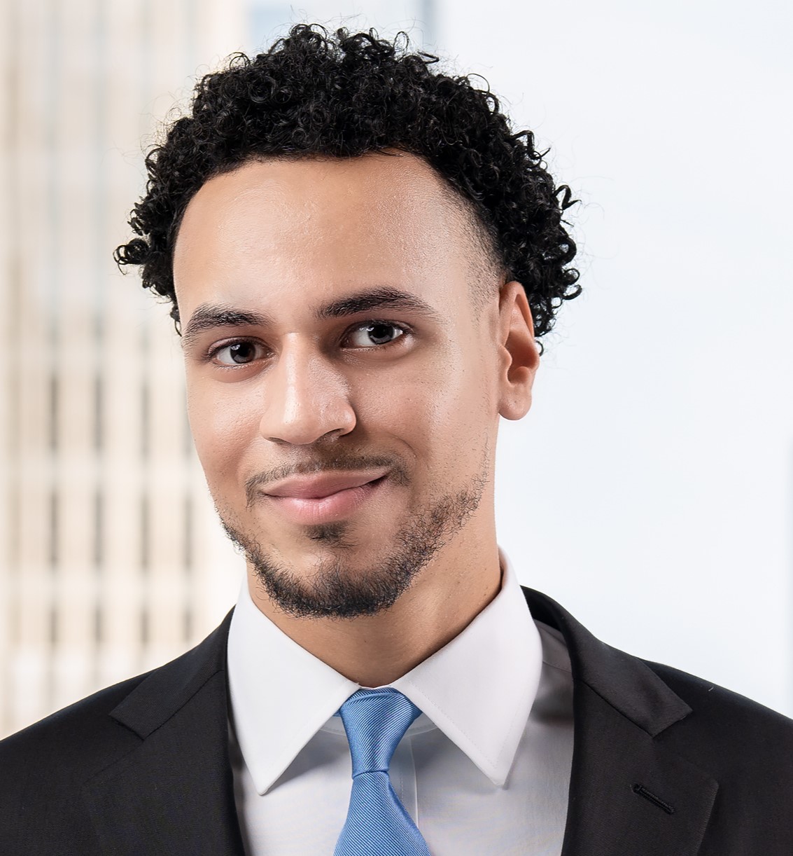 Daniel Dotson headshot